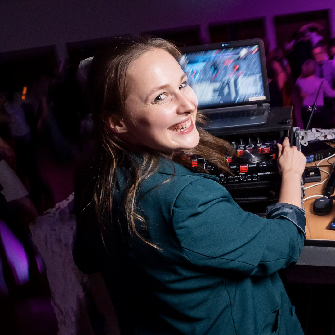 25 Konzerthausball Dj Krissi 02 25 Konzerthausball Dj Krissi 02